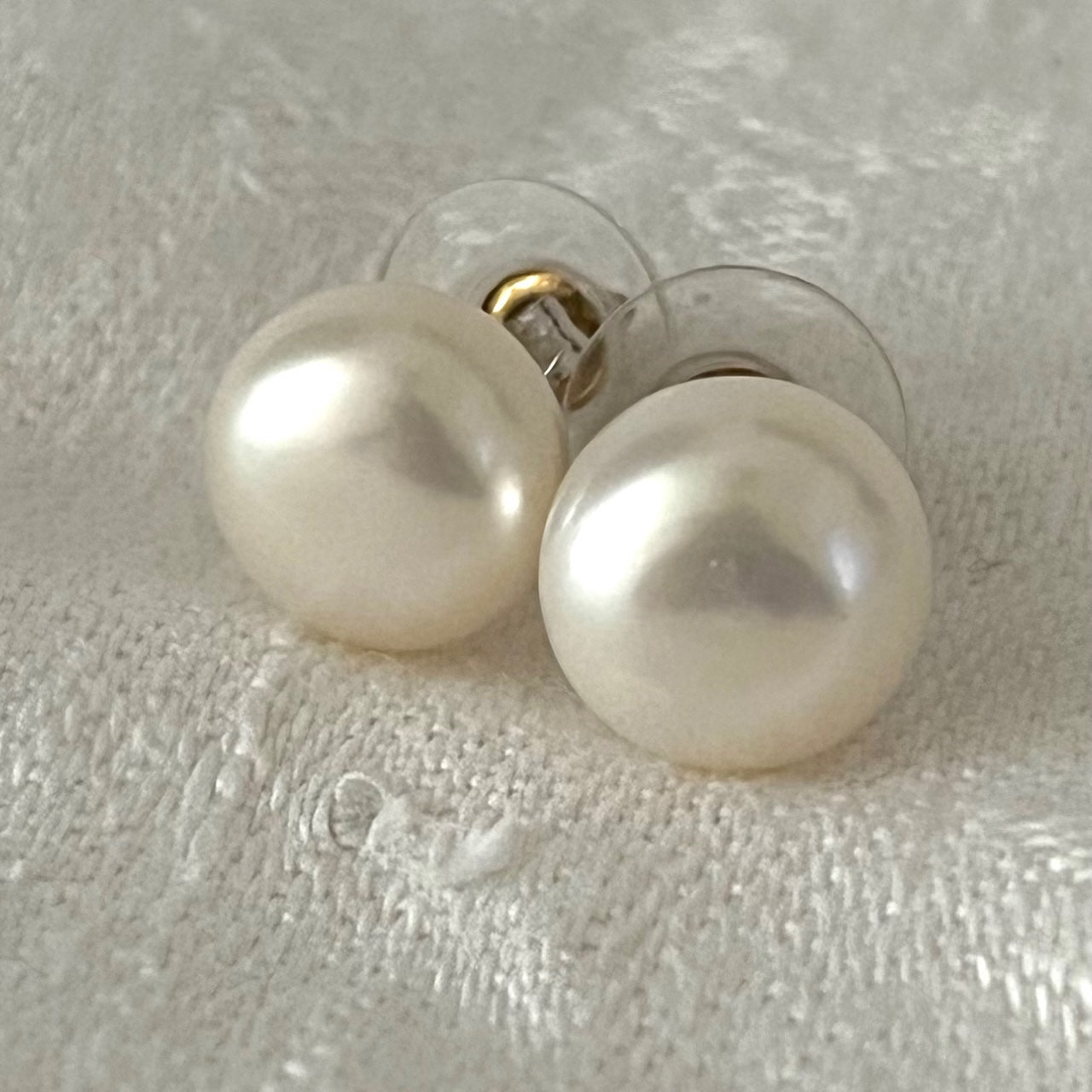 Freshwater Pearl Stud Earrings
